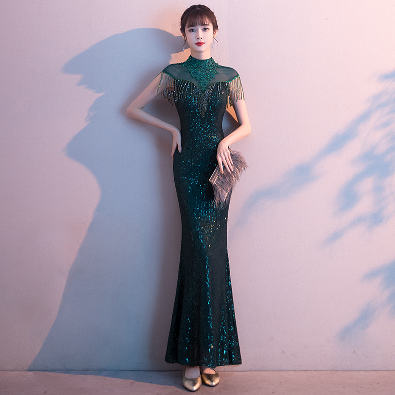 ชุดราตรี ชุดราตรีสวยหรู แบบ ทันสมัย Evening dress