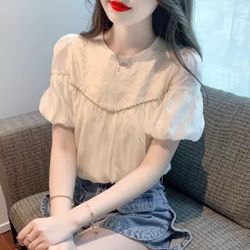 เสื้อเชิ้ตผู้หญิงใส่ทํางาน 390 บาทต่อชิ้น ฟรีค่าจัดส่ง