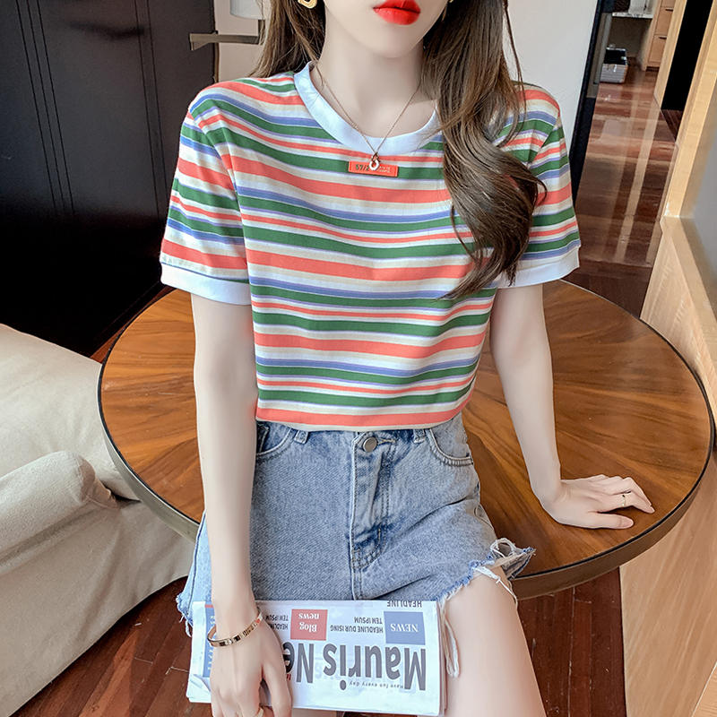 เสื้อยืดวัยรุ่น ลายน่ารักจาก Yan Li ส่งฟรีทั่วประเทศไทย
