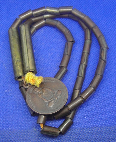 หลวงปู่ทองมา พร้อมตะกรุด