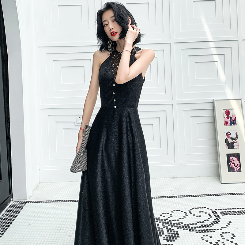 ชุดราตรี ชุดราตรีสวยหรู แบบ ทันสมัย Evening dress