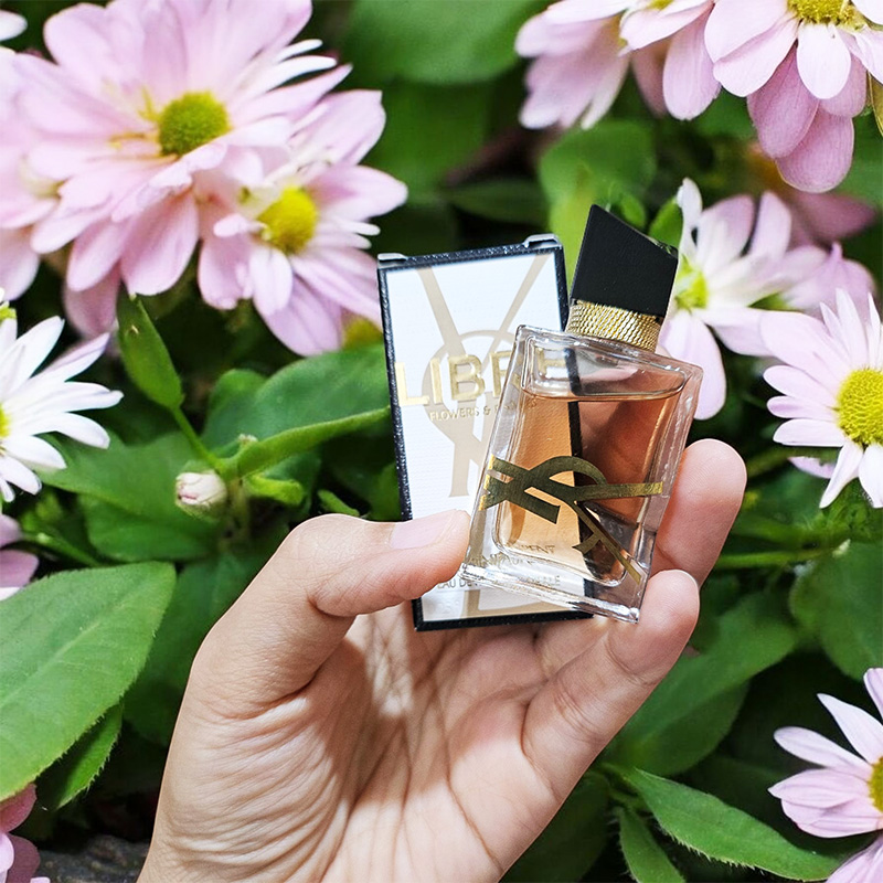 Yves Saint Laurent Libre Flowers & Flames EDP 7.5 ml.