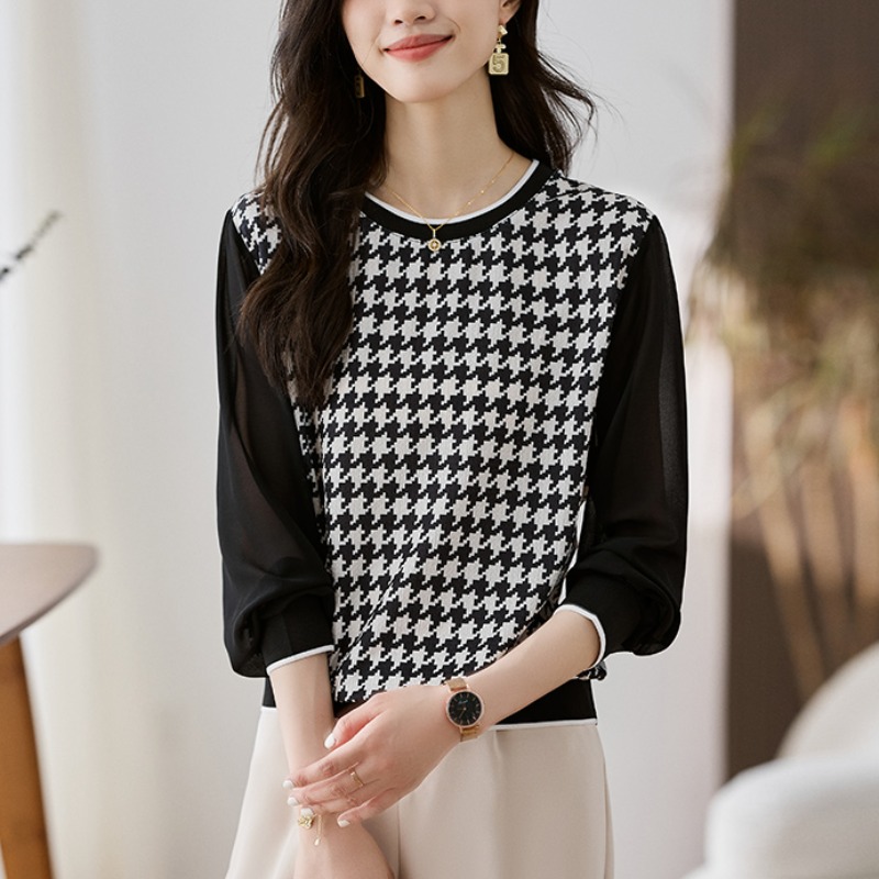 เสื้อเชิ้ตผู้หญิงแขนยาว เสื้อเชิ้ตผู้หญิงใส่ทํางาน 390 บาทต่อชิ้น ฟรีค่าจัดส่ง