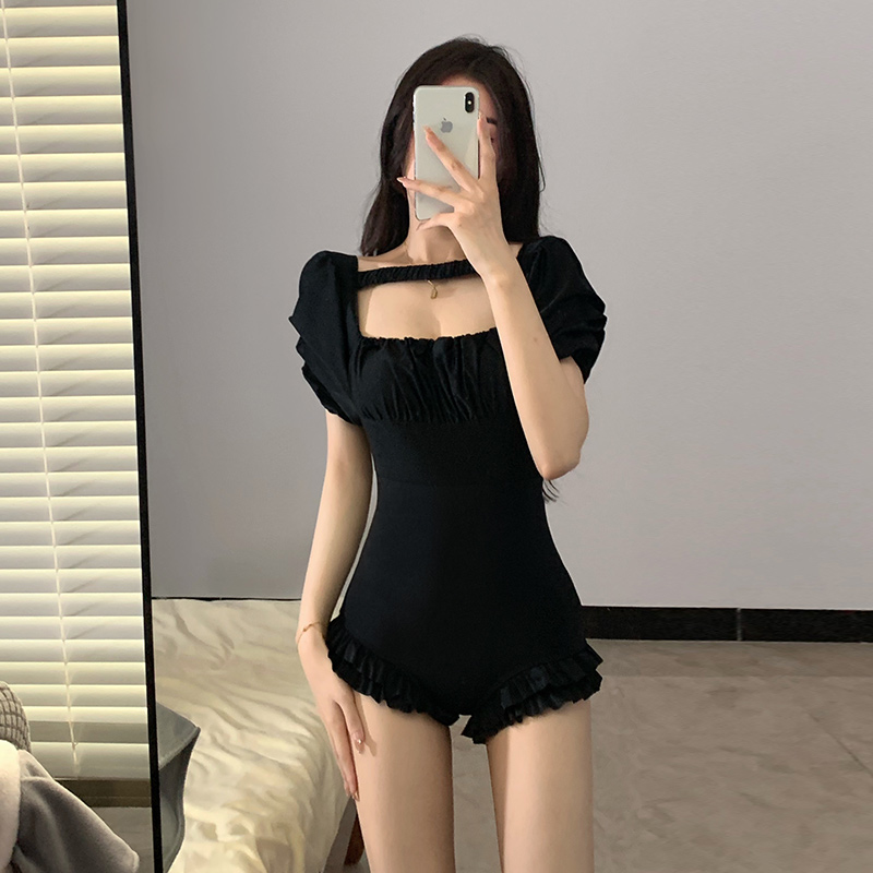 ชุดว่ายน้ำผู้หญิง ชุดว่ายน้ำน่ารัก Bikini ชุดไปทะเล