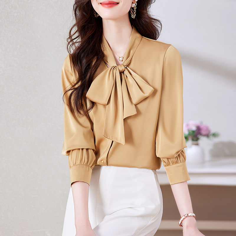เสื้อเชิ้ตผู้หญิงแขนยาว เสื้อเชิ้ตผู้หญิงใส่ทํางาน 390 บาทต่อชิ้น ฟรีค่าจัดส่ง