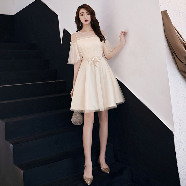 ชุดราตรี ชุดราตรีสวยหรู แบบ ทันสมัย Evening dress