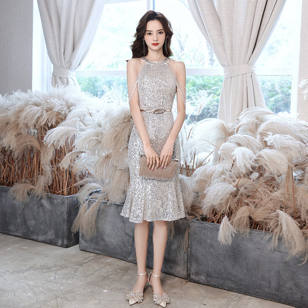ชุดราตรี ชุดราตรีสวยหรู แบบ ทันสมัย Evening dress