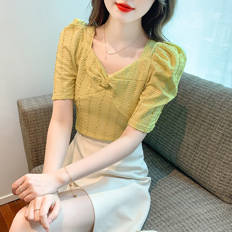 เสื้อผ้าวัยรุ่นเกาหลี เสื้อยืดวัยรุ่นผู้หญิง มีขนาด S M L XL