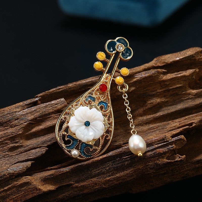 เข็มกลัด เข็มกลัดสวยๆ เข็มกลัดติดเสื้อ Brooch