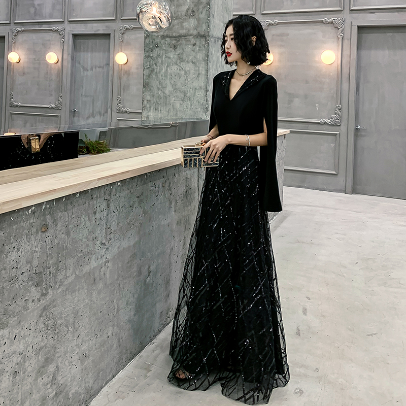 ชุดราตรี ชุดราตรีสวยหรู แบบ ทันสมัย Evening dress