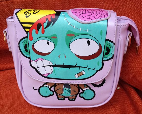กระเป๋าสะพายข้าง Zombie การ์ตูน สีสัน น่ารักสดใส แฟชั่น ยอดฮิต กระเป๋าผู้หญิง ขนาดกลาง ลาย ซอมบี้ สีดำ ม่วง น้ำตาล น้ำเงิน 1922