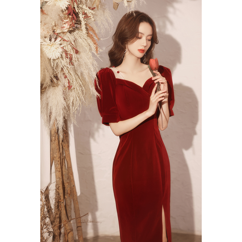 ชุดราตรี ชุดราตรีสวยหรู แบบ ทันสมัย Evening dress