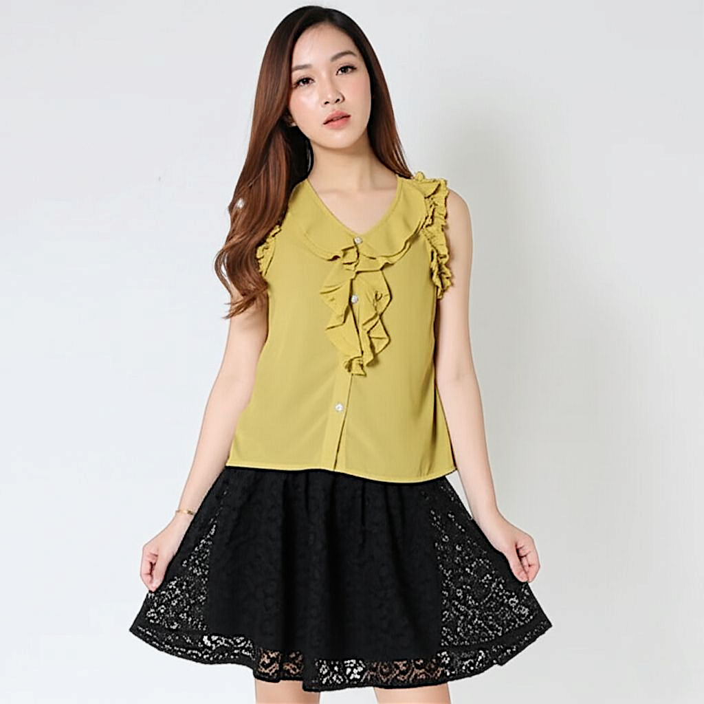 Blouse1757 เสื้อแฟชั่นผ้าชีฟอง คอระบาย กระดุมอก แขนกุดแต่งระบาย ผ้าชีฟองเนื้อทรายสีเหลืองมะนาว