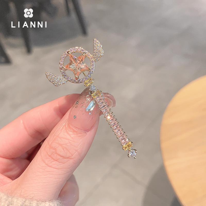 เข็มกลัด เข็มกลัดสวยๆ เข็มกลัดติดเสื้อ Brooch