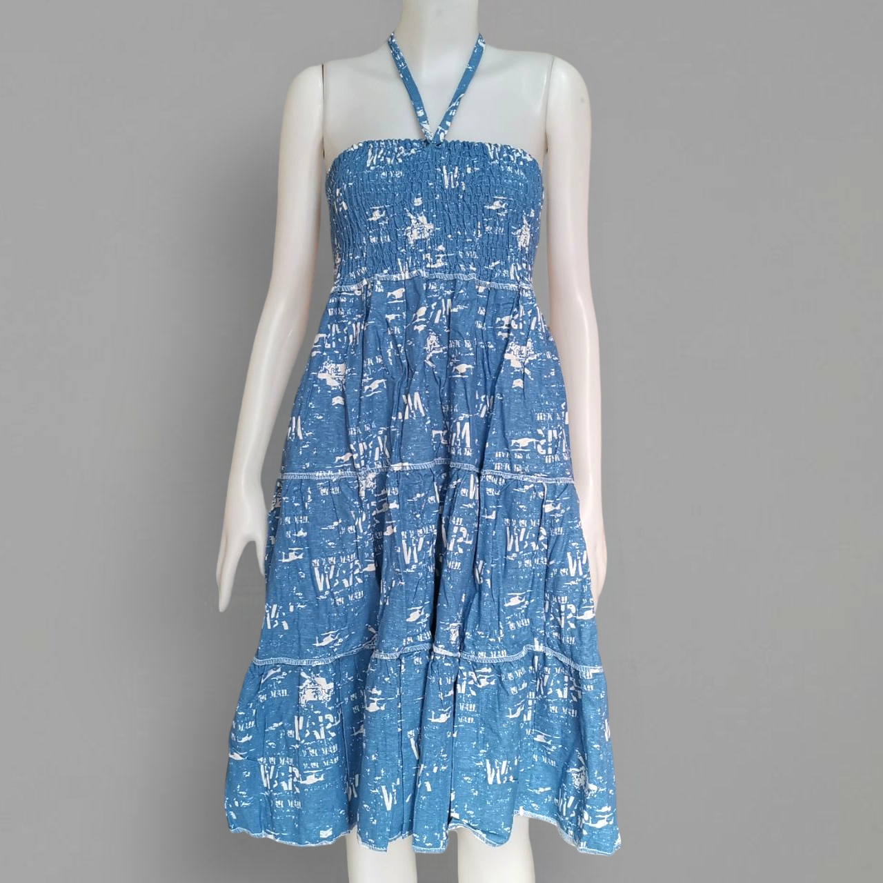 Dress4748 เดรสยาวสม็อครอบอก ใส่เป็นกระโปรงได้ มีสายผูกคอ ผ้าคอตตอนยีนส์, ผ้าสกินนี่เนื้อดี งานสวยคลาสสิคดูดีดูน่ารักทรงนี้มีติดตู้ไว้ใส่ได้เรื่อยๆ