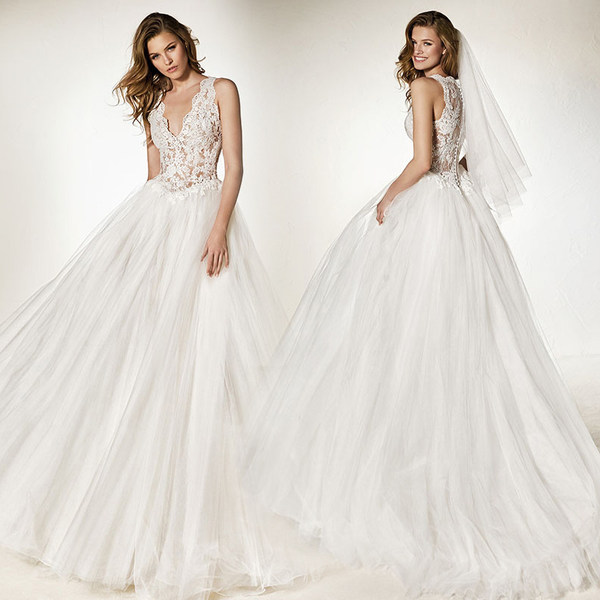 ชุดแต่งงาน Wedding Dress แบรนด์ Angel