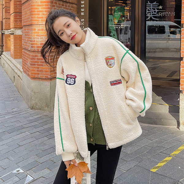 เสื้อโค้ท เสื้อโค้ทกันหนาว เสื้อโค้ทใส่เที่ยวต่างประเทศ ยี่ห้อ: Qianziqian