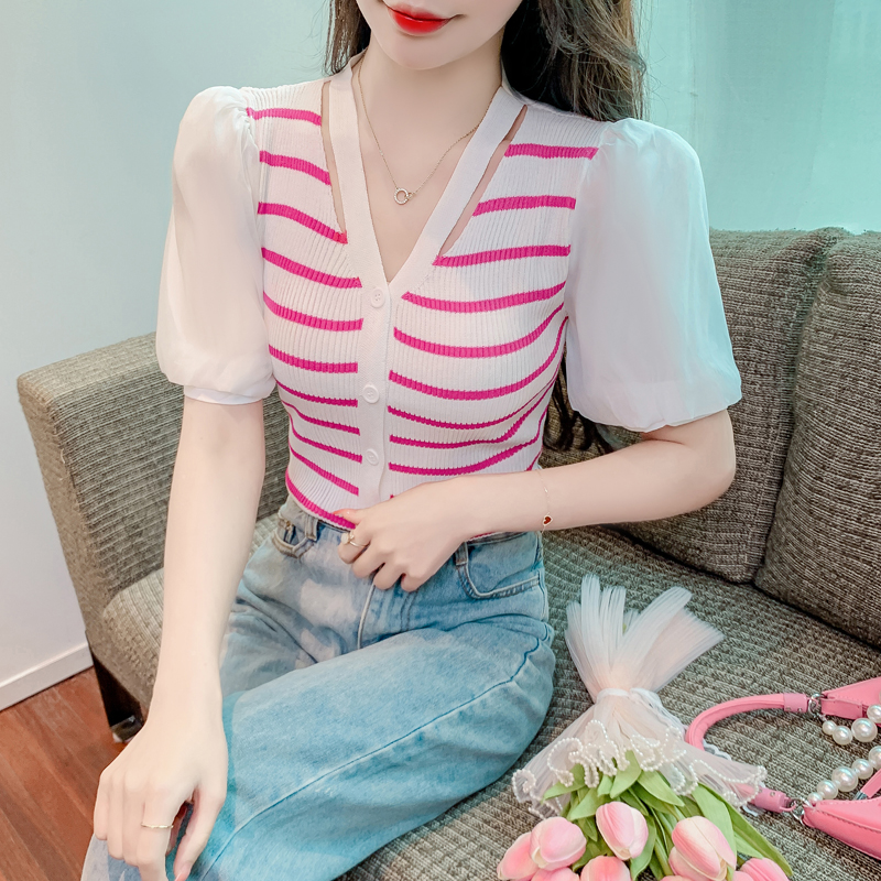 เสื้อผ้าวัยรุ่นเกาหลี เสื้อยืดวัยรุ่นผู้หญิง มีขนาด S M L XL