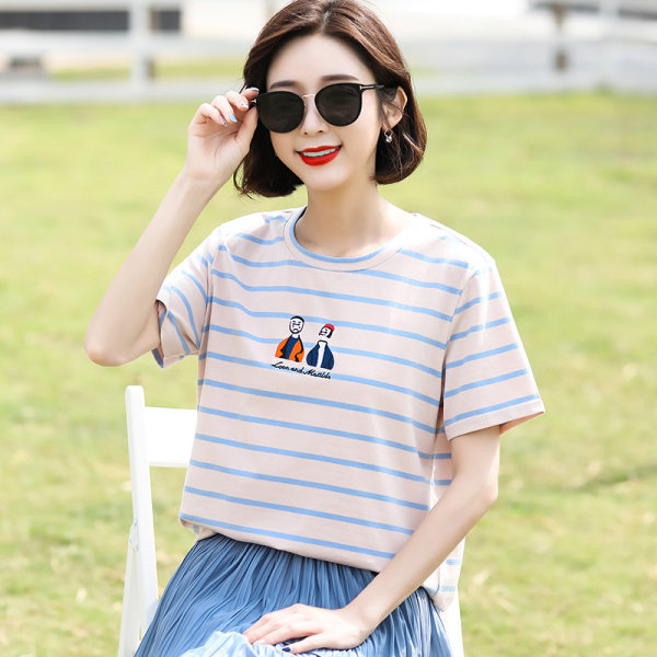 เสื้อยืดวัยรุ่น เสื้อยืดผู้หญิง