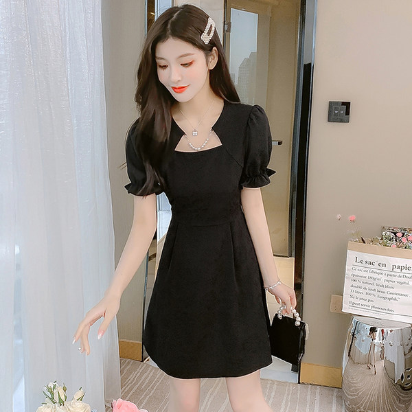 ชุดเดรสสวยๆ ชุดเดรสน่ารักๆ สไตล์เกาหลี By Meiyi women's clothing