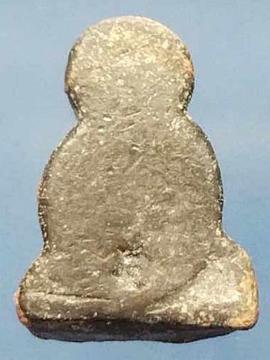 พระปิดตาหลวงปู่โต๊ะ ข้าวตอกแตก