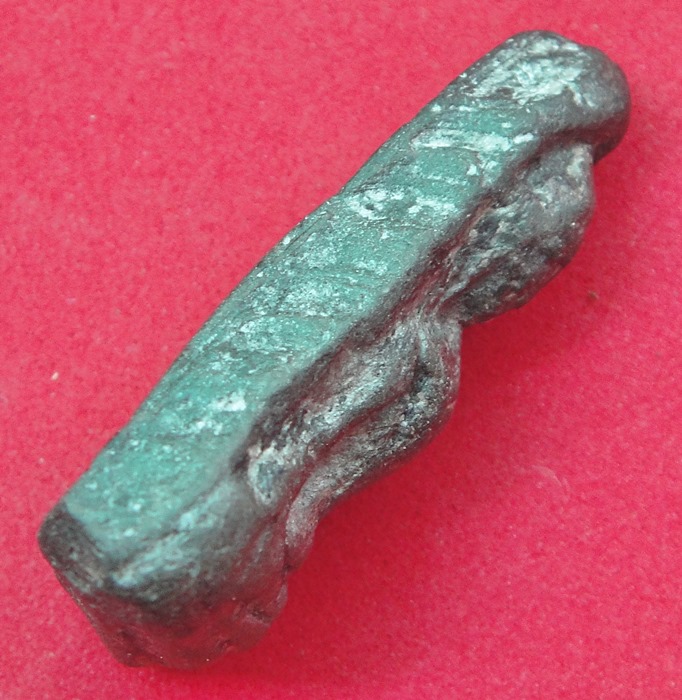 พระผงสุพรรณหน้าหนุ่ม