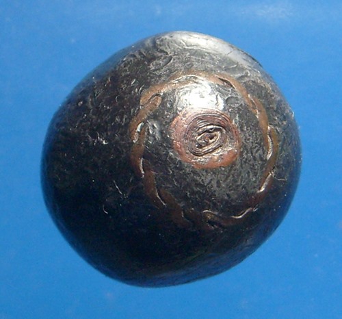 ลูกอมเก่า