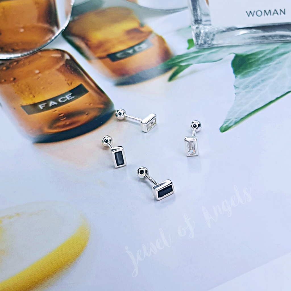 ต่างหูเงินแท้S925 รุ่น Warm ต่างหูเพชรCZสี่เหลี่ยม แป้นหลังบอล เงินแท้ทั้งชิ้น Silver925 ต่างหูแฟชั่น