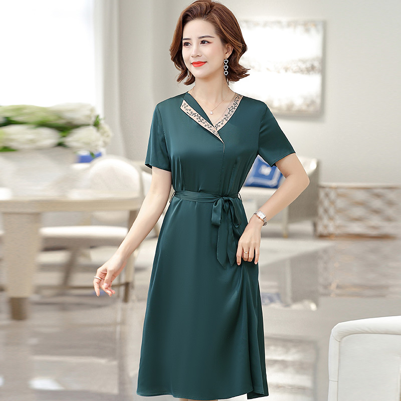 เดรสวัยผู้ใหญ่40-60ปี เดรสคุณแม่ ชุดเดรสทำงานวัยผู้ใหญ่ แบรนด์ MAMA DRESS