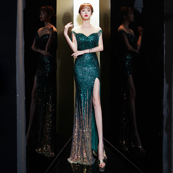 ชุดราตรี ชุดราตรีสวยหรู แบบ ทันสมัย Evening dress