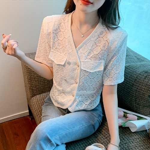 เสื้อเชิ้ตแขนยาววัยรุ่น ลายสวยๆ แบรนด์ YIL AN