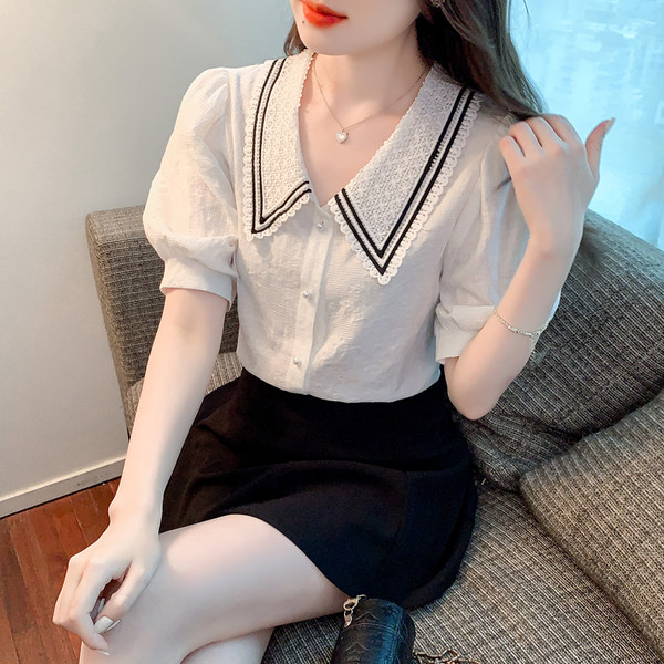 เสื้อลูกไม้ แขนสั้น