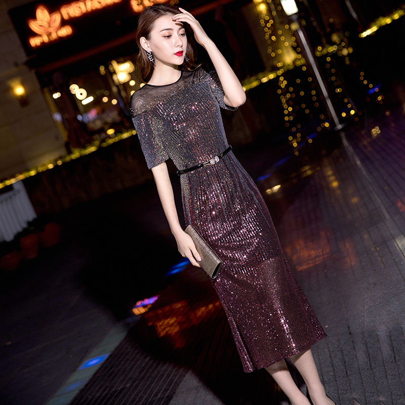 ชุดราตรี ชุดราตรีสวยหรู แบบ ทันสมัย Evening dress