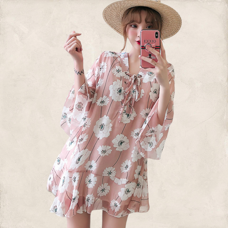 Dress4434 เดรสชีฟองลายดอกไม้สีชมพู อกผูกเชือกเก๋ๆ แขนระบาย ชายระบาย มีซับในอย่างดี งานสวยใส่ง่ายน่ารักมาก