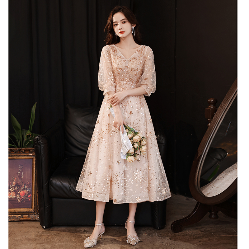 ชุดราตรี ชุดราตรีสวยหรู แบบ ทันสมัย Evening dress