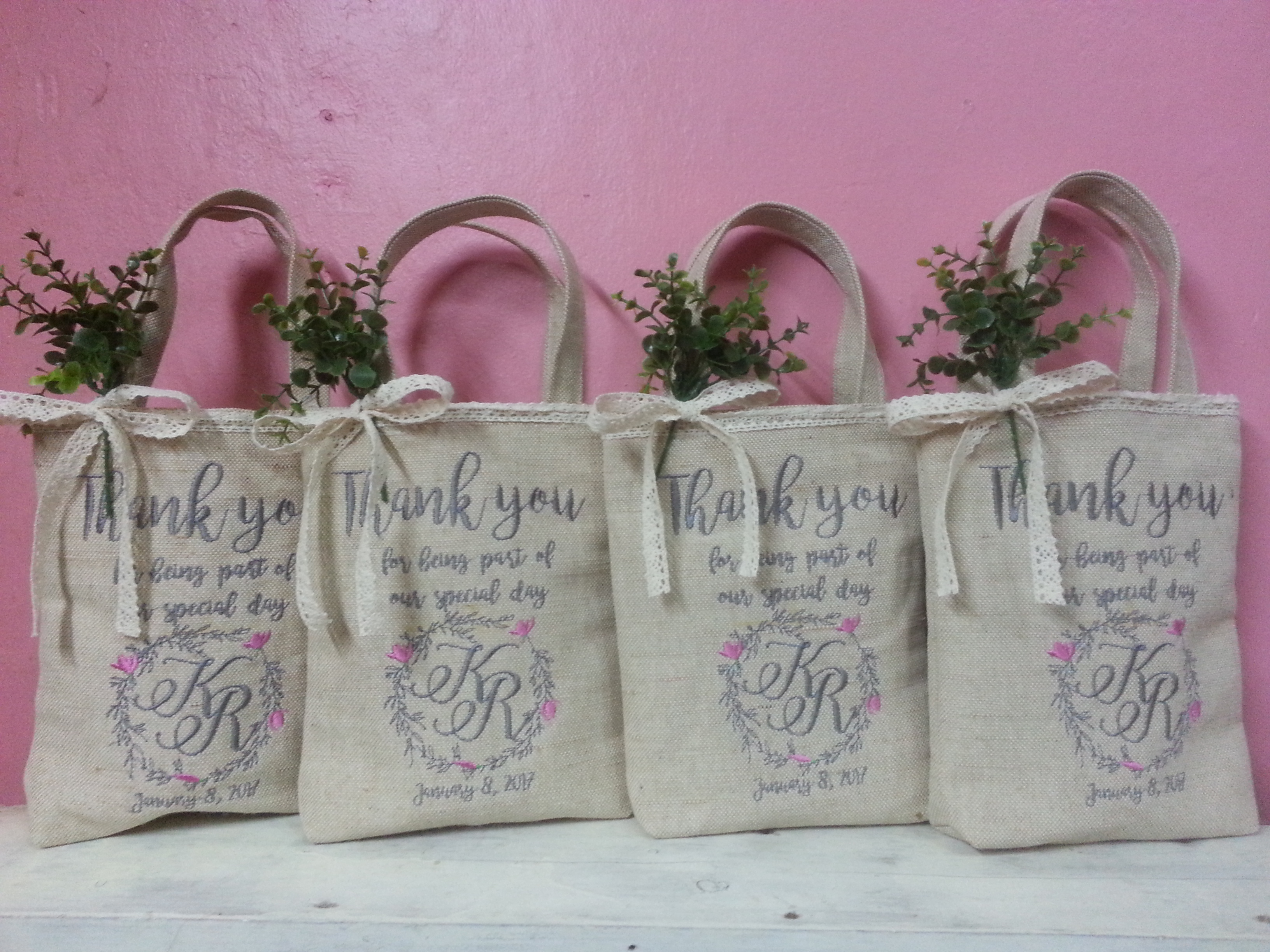 ถุงผ้ากระสอบหูหิ้วปักโลโก้ งานมงคลสมรส