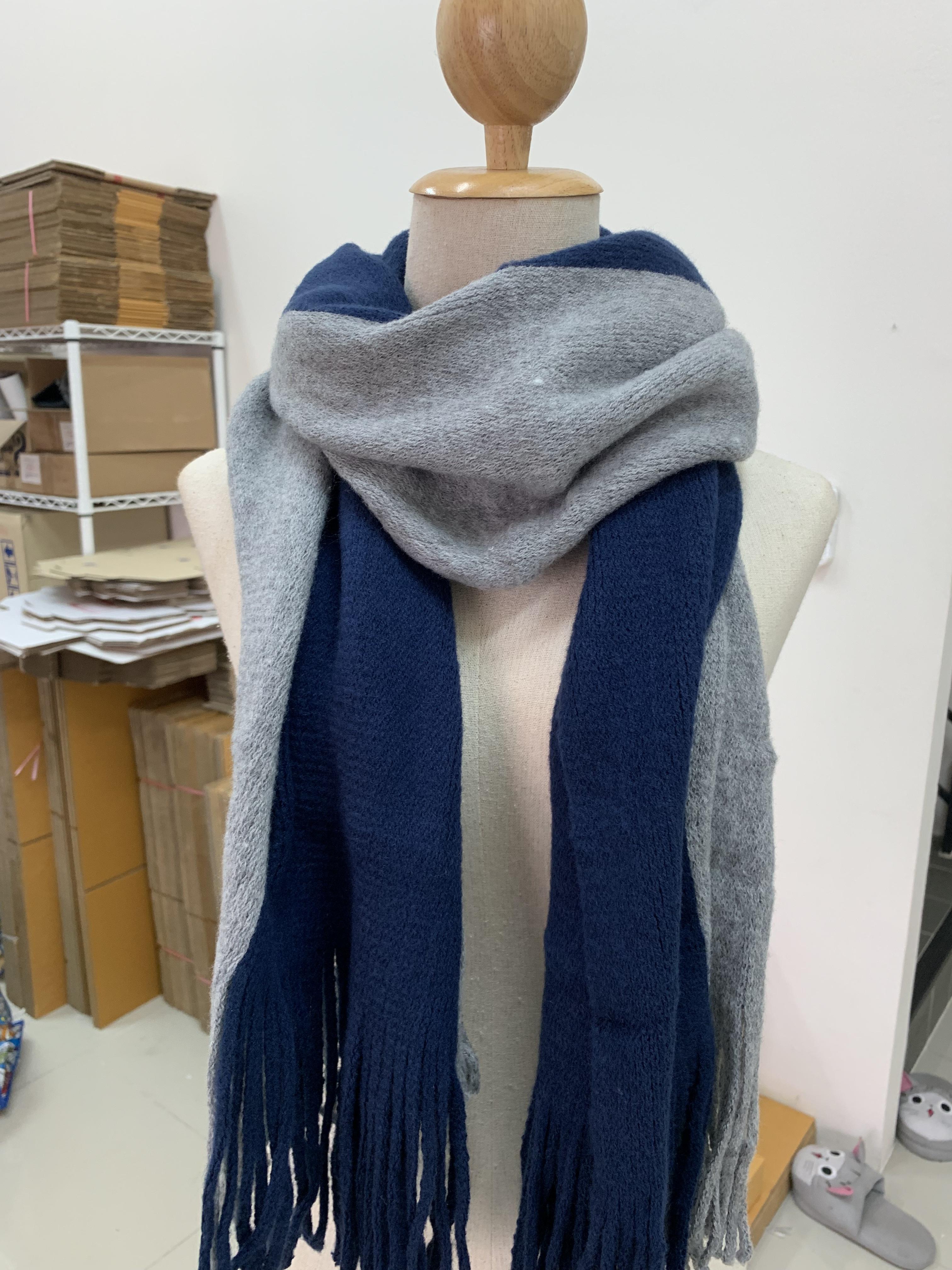 ผ้าพันคอไหมพรม ผืนใหญ่ สไตล์เกาหลี ผ้านุ่ม ใส่ได้ทั้งผู้ชายและผู้หญิง พร้อมส่ง same pic