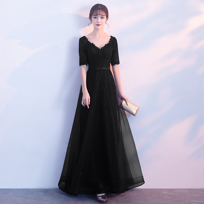 ชุดราตรี ชุดออกงาน ดีไซน์หรู