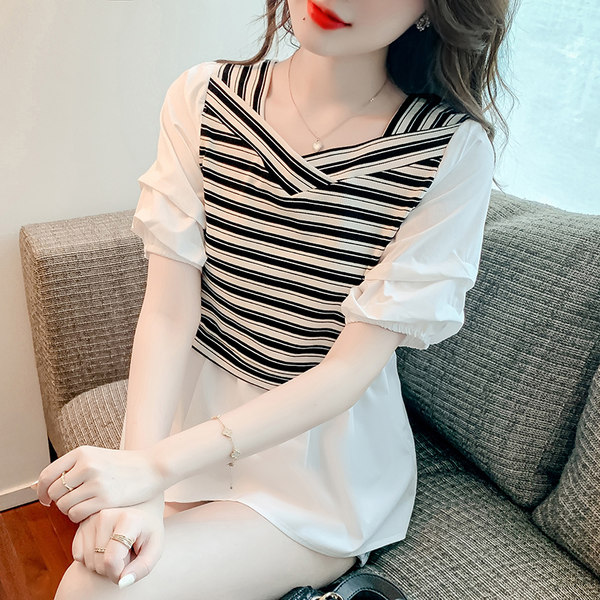 เสื้อลูกไม้ แขนสั้น