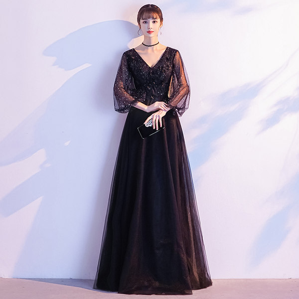 ชุดราตรี ชุดราตรีสวยหรู แบบ ทันสมัย Evening dress