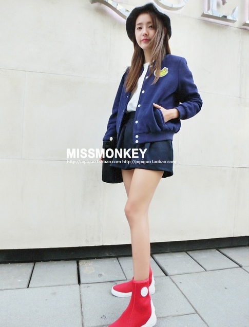 พร้อมส่ง - เสื้อคลุมกันหนาว เบสบอล กล้วย ผ้านิ่มสุดๆ สีกรมท่า