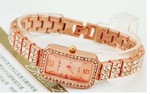 นาฬิกาข้อมือผู้หญิง สี Rose Gold ฝังเพชร ทั้งเส้น ทรงสี่เหลี่ยม เรียบหรู ราคาถูก no 6522618