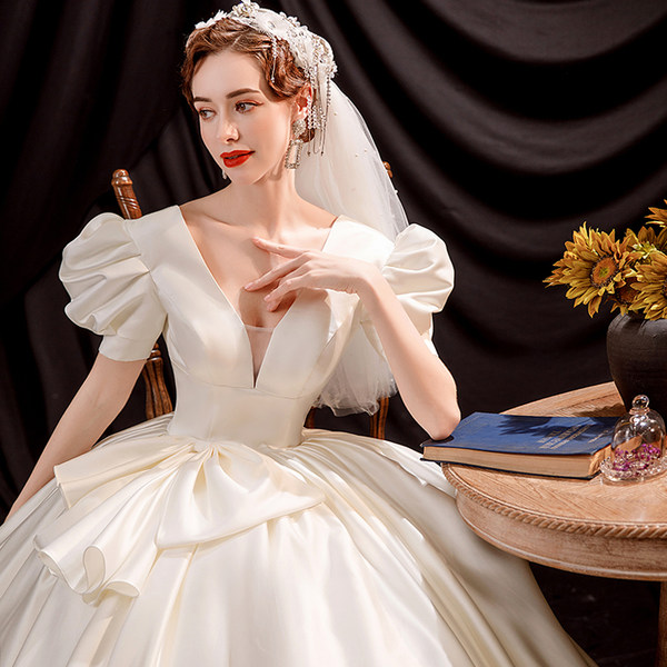 ชุดแต่งงาน Wedding Dress แบรนด์ Angel