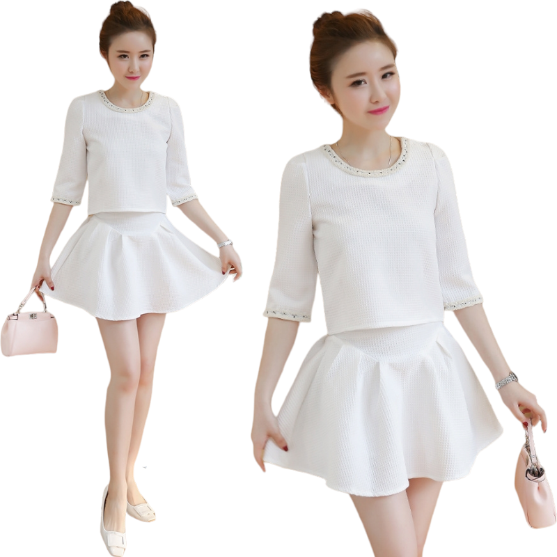 Set_bs1455 ชุดเซ็ท 2 ชิ้น(เสื้อ+กระโปรง) เสื้อแขนสามส่วนสีขาวครีมแต่งแถบวิ้งๆ ช่วงคอและแขน+กระโปรงบานซิปหลังสีขาวครีมเข้าชุด ผ้าวาฟเฟิลเนื้อหนาเรียบสวยยืดขยายได้ งาน Set เข้าชุด ใส่แล้วน่ารักมาก