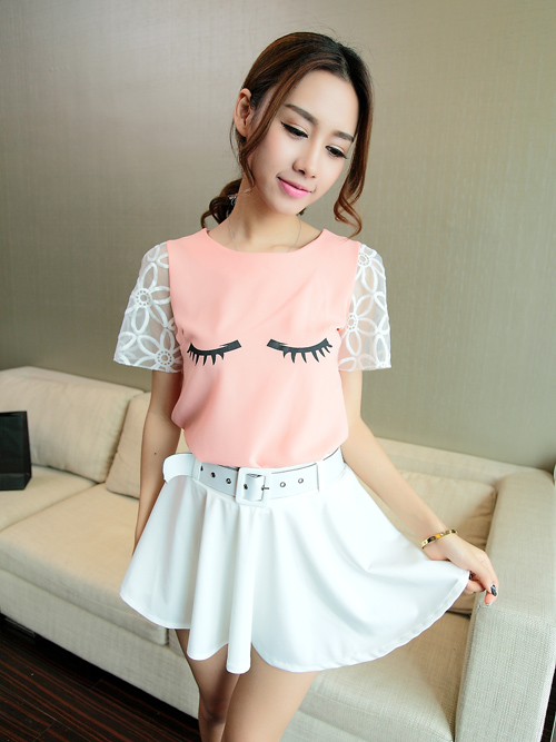 Blouse3689 เสื้อแฟชั่นผ้าชีฟองสีพื้นอกแต่งลายขนตา แขนผ้าแก้วปักลายลูกไม้ งานน่ารักเก๋ๆ ดูดีแมทช์ง่าย ใส่กับอะไรก็สวย