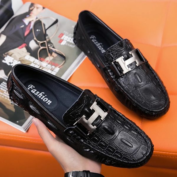 รองเท้าหนังผู้ชาย มีไซส์39-44 รองเท้าโลฟเฟอร์ชาย Slip-On Shoes