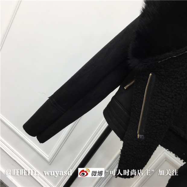 เสื้อกันหนาวหนังกลับบุขนแกะ แต่งขนเฟลอ แบบเก๋ งานดี ขนไม่หลุดง่าย ถ่ายจากงานจริง พร้อมส่งจ้า ตามภาพเลยจ้า