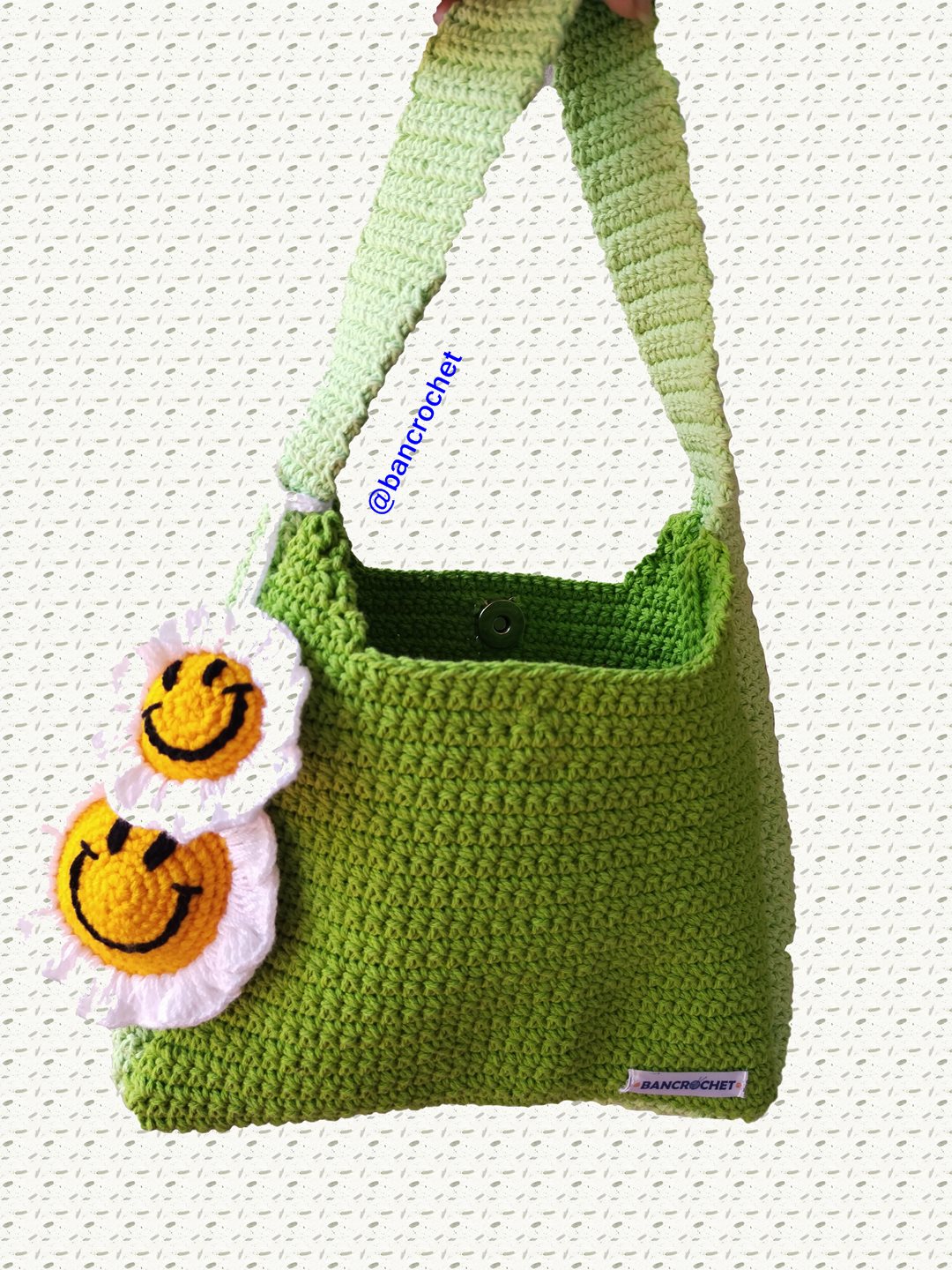 Bancrochet กระเป๋าถักโครเชต์ crochet bag เขียว 8*5.5 สาย 7 inch