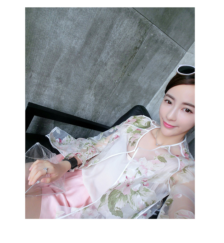 เสื้อคลุม ผ้าแก้ว พร้อมส่ง ลายดอกไม้หวานๆ แบบเก๋ไก๋ไม่เหมือนใคร