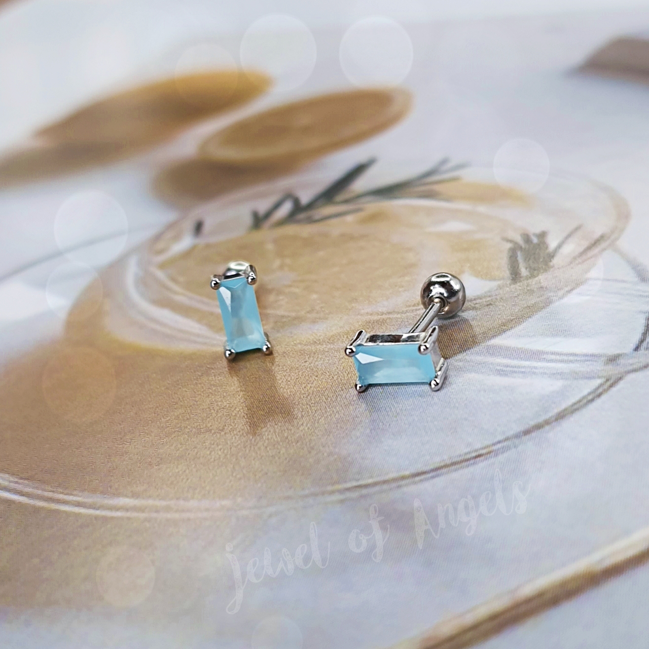 ต่างหูเงินแท้S925 รุ่น Chance ต่างหูเพชรCZ สี่เหลี่ยม สีฟ้า แป้นหลังบอล เงินแท้ทั้งชิ้น Silver925 ต่างหูผู้ชาย ต่างหูผู้หญิง